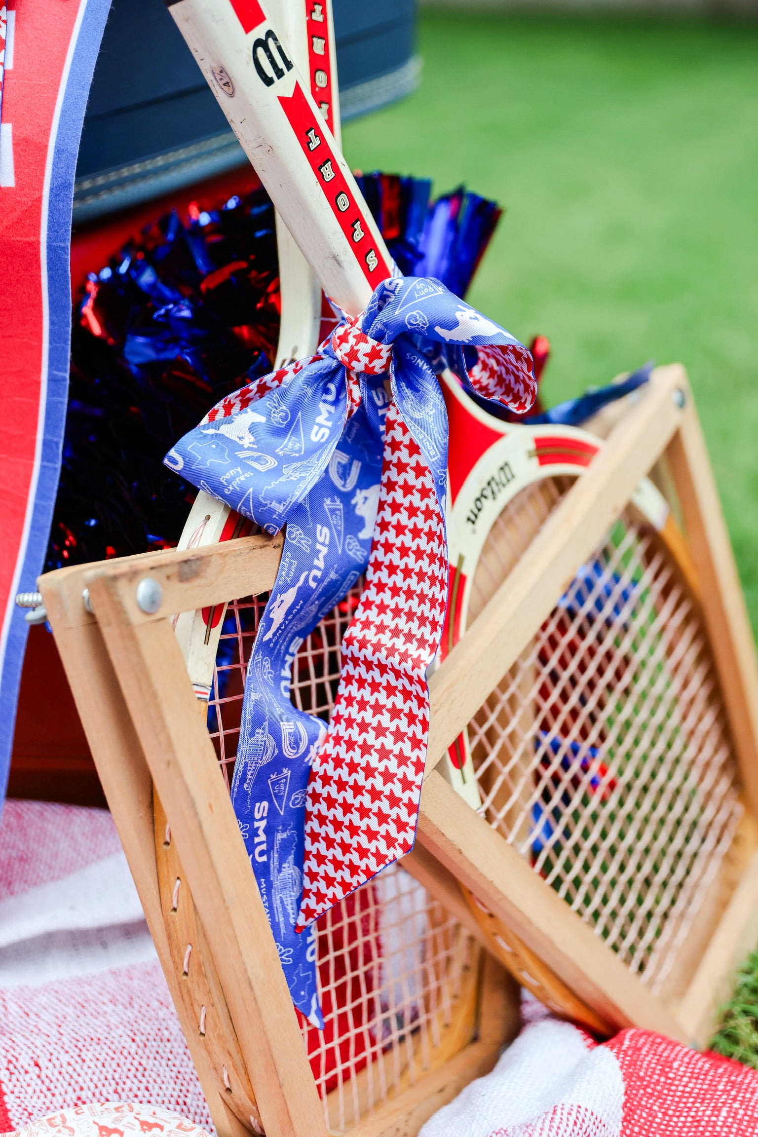 The Sideline Scarf™ - SMU – Victory Lap