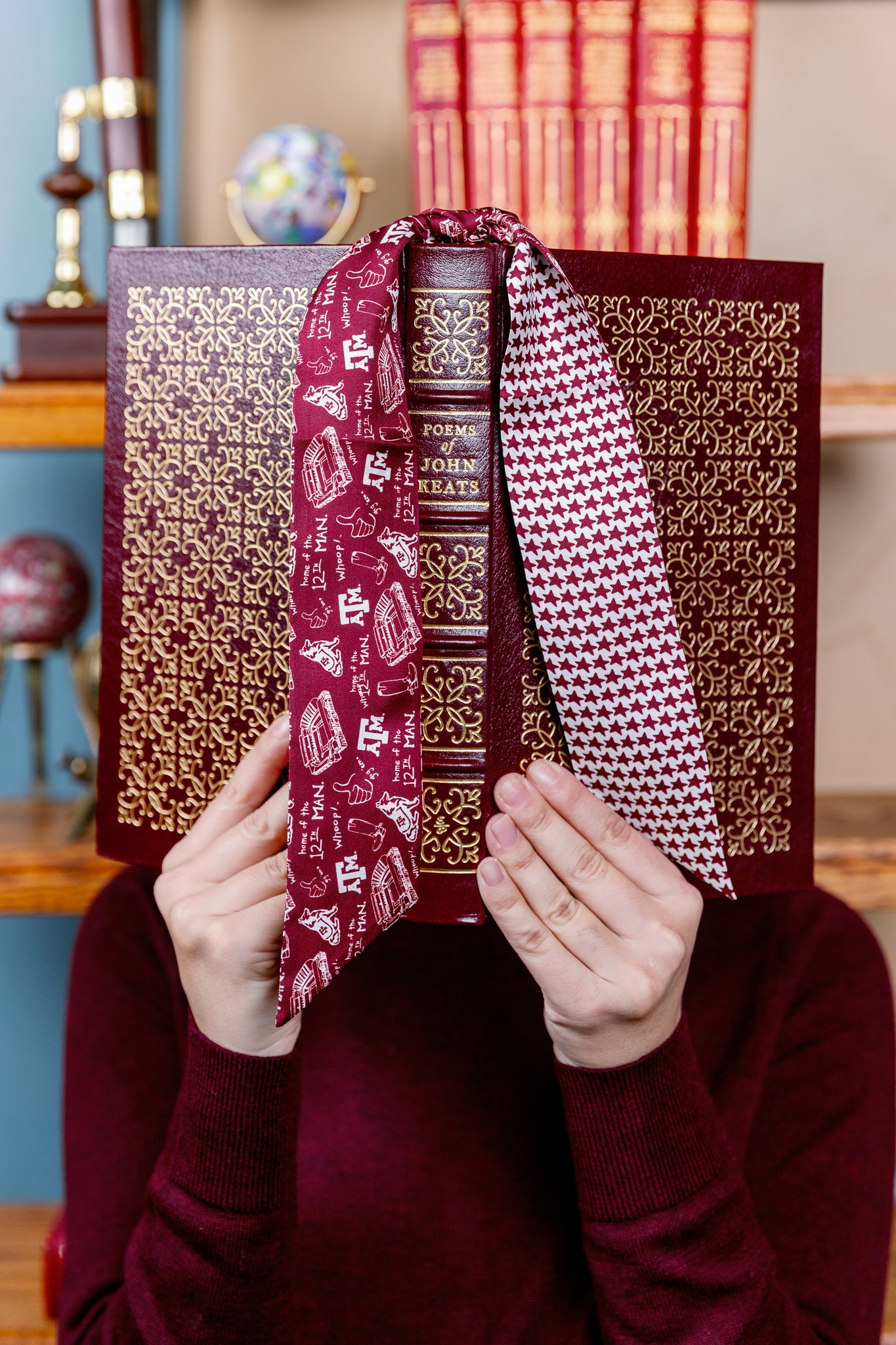 The Sideline Scarf™ - Texas A&M – Victory Lap