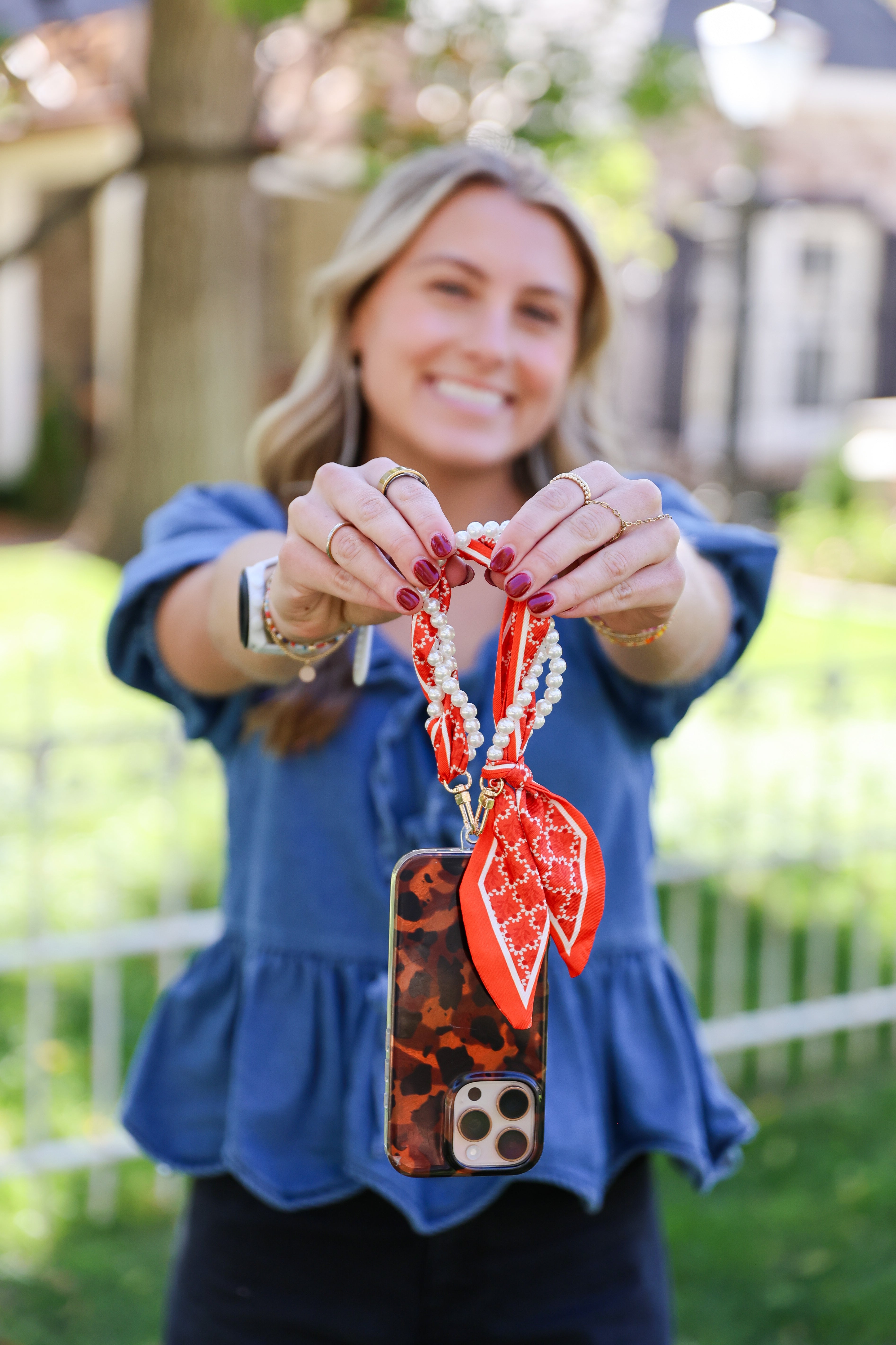 Woven Scarf Pearl Phone Strap/Wristlet - Red – Victory Lap